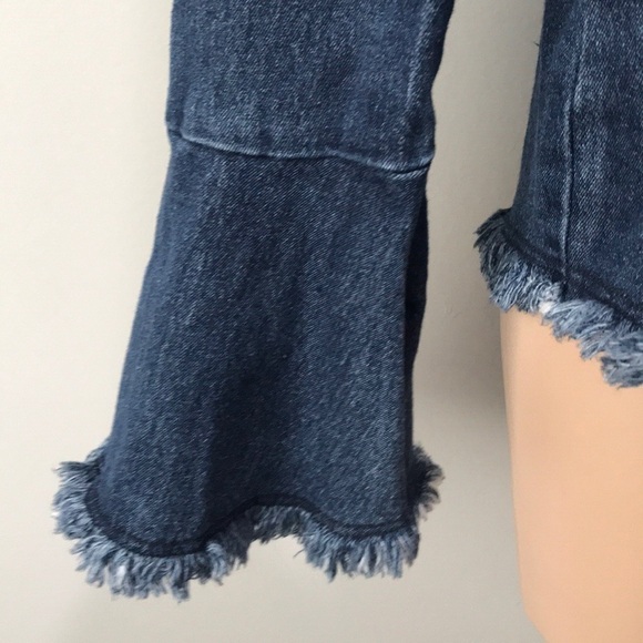 Moelleux Anthropologie Denim Lace Up Bell Sleeve - Picture 2 of 5